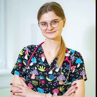 Леонтович Ангеліна Олегівна